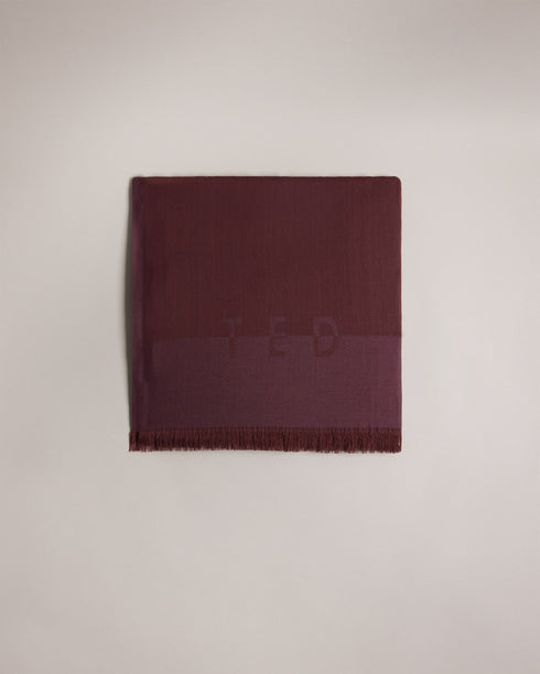 ESTELI-Scarves-Complete any outfit with a touch of elegance with the ESTELI scarf. With its woven logo and fringed edge will see you through for seasons to come. Timeless, understated, classic. Long scarf Woven style Fringed ends Dimensions: L180cm x W 70cm Ted Baker branded- Ted Baker Romania